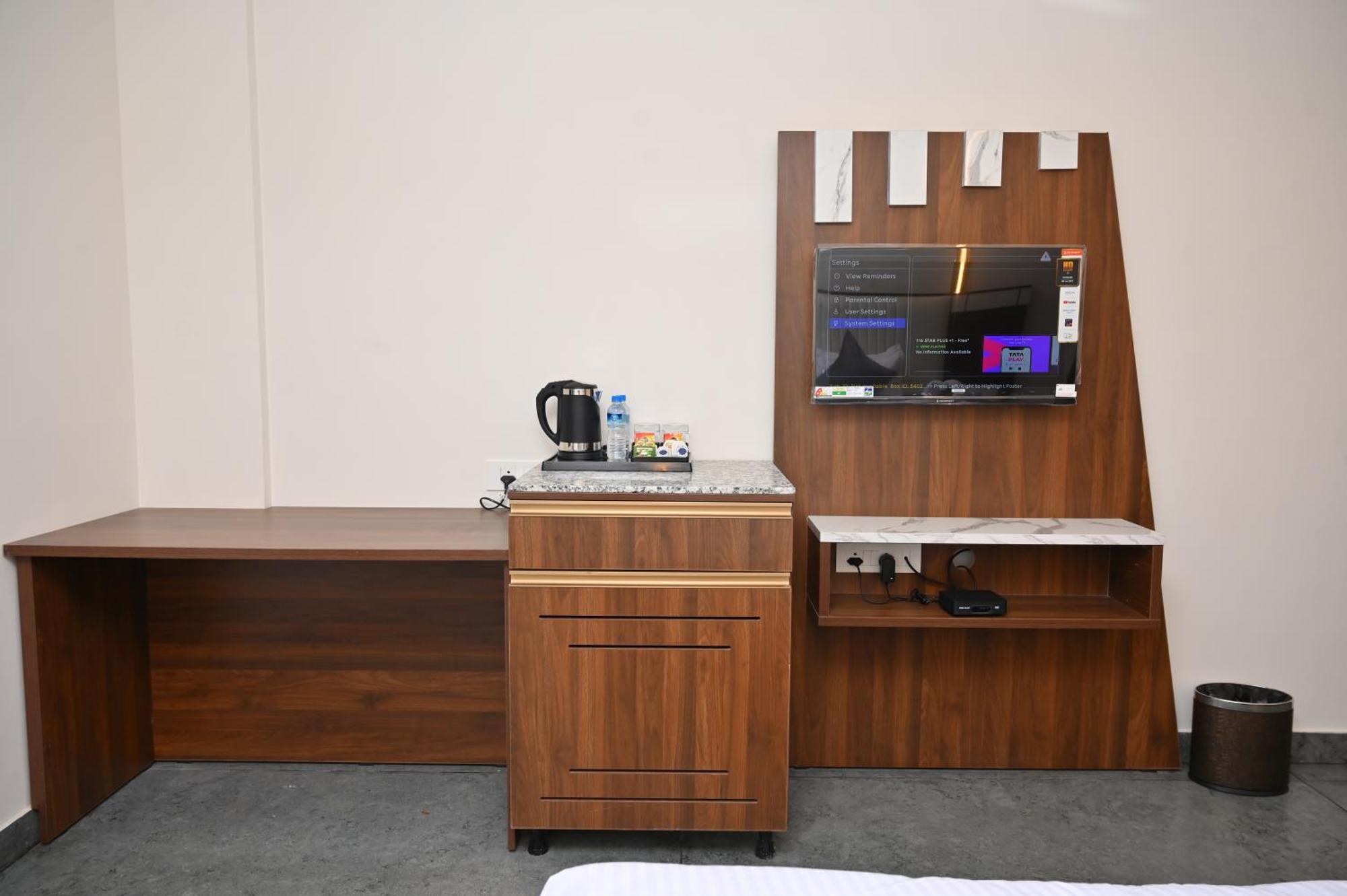 Hotel Shri Devi Comforts Inn Bhatkal Exterior photo